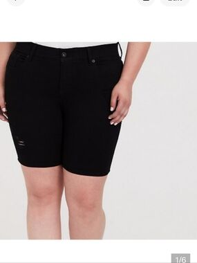 🆕 16W BOMBSHELL BERMUDA SHORT - PREMIUM STRETCH BLACK